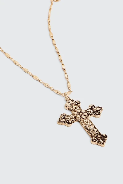 Collier avec pendentif en croix