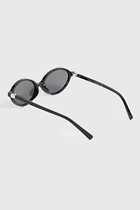 Full Rim Oval Sunglasses