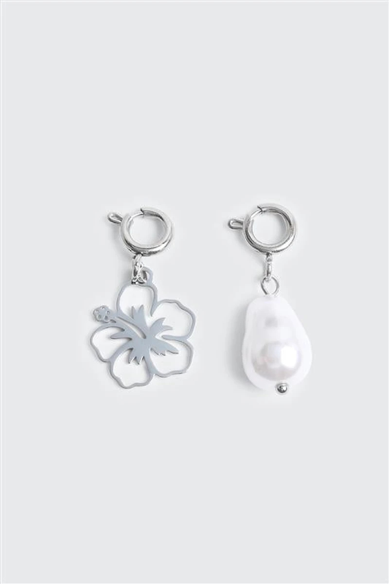 Duo de breloques pour maillot perle et hibiscus