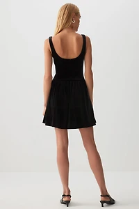 Robe bustier courte en velours