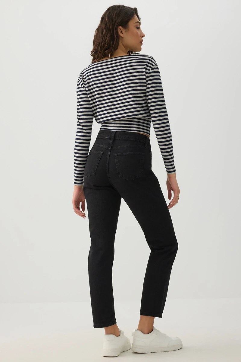 Jean droit étroit à taille haute