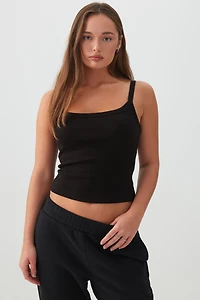 Camisole à col dégagé très douce Basic