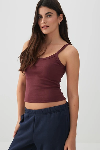 Camisole à col dégagé très douce Basic