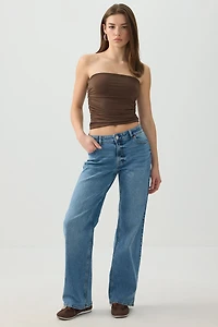 Le jean Era coupe droite et taille mi-haute