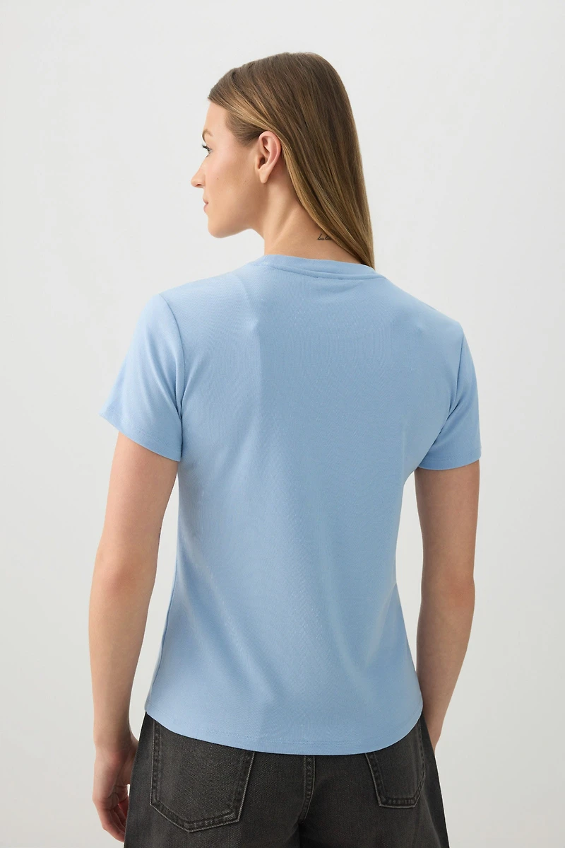 T-shirt graphique ajust