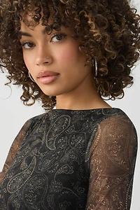 Robe courte à manches longues en maille