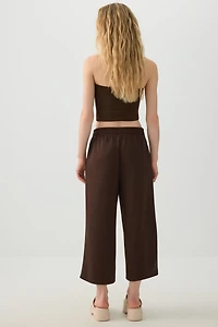 Wide Leg Pull On Capris