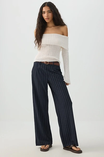 Pleated Pull On Wide Leg Trouser