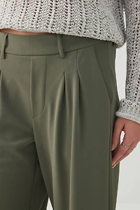Pleated Pull On Wide Leg Trouser
