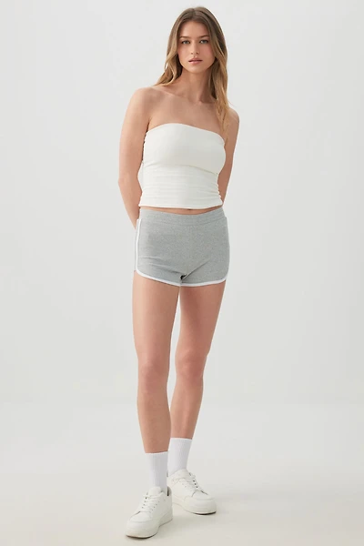 Short très doux à liséré contrastant