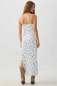 Robe maxi à volants en maille fleurie