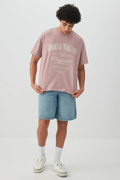 T-shirt graphique doux de coupe carrée
