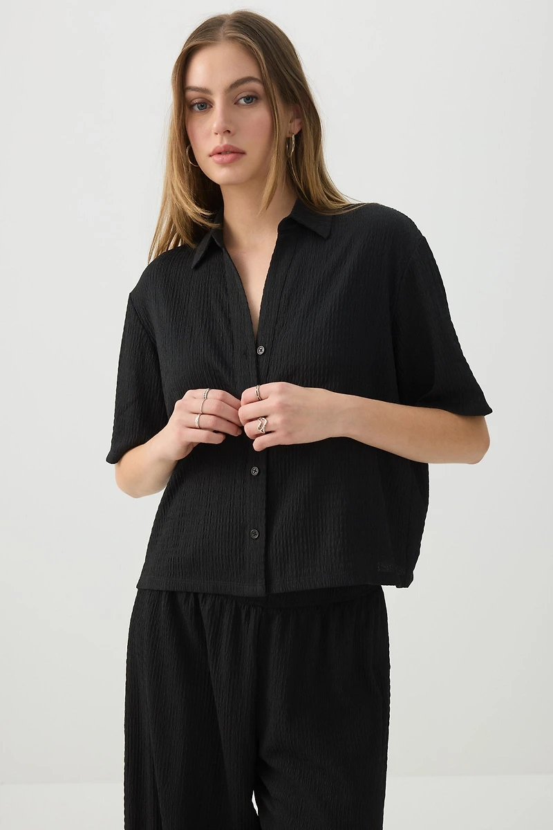 Chemise carrée à col ouvert