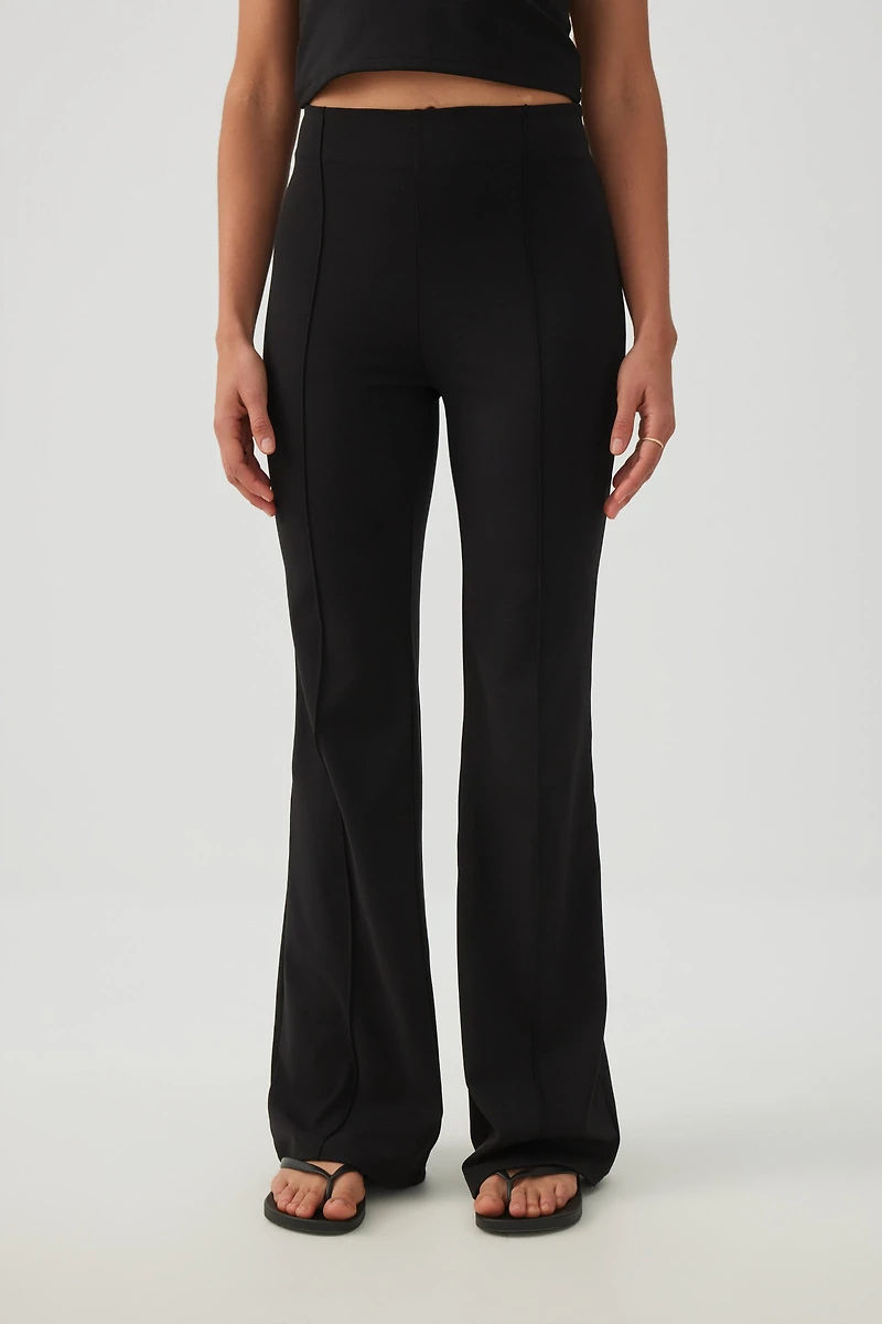 Knit Flare Leggings with Pintuck