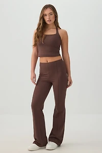 Camisole courte licou en tissu doux