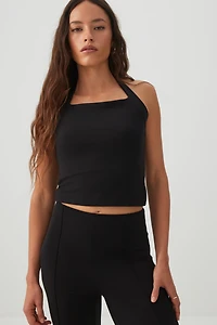 Camisole courte licou en tissu doux