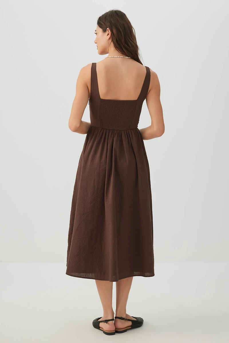 Robe midi à encolure carrée