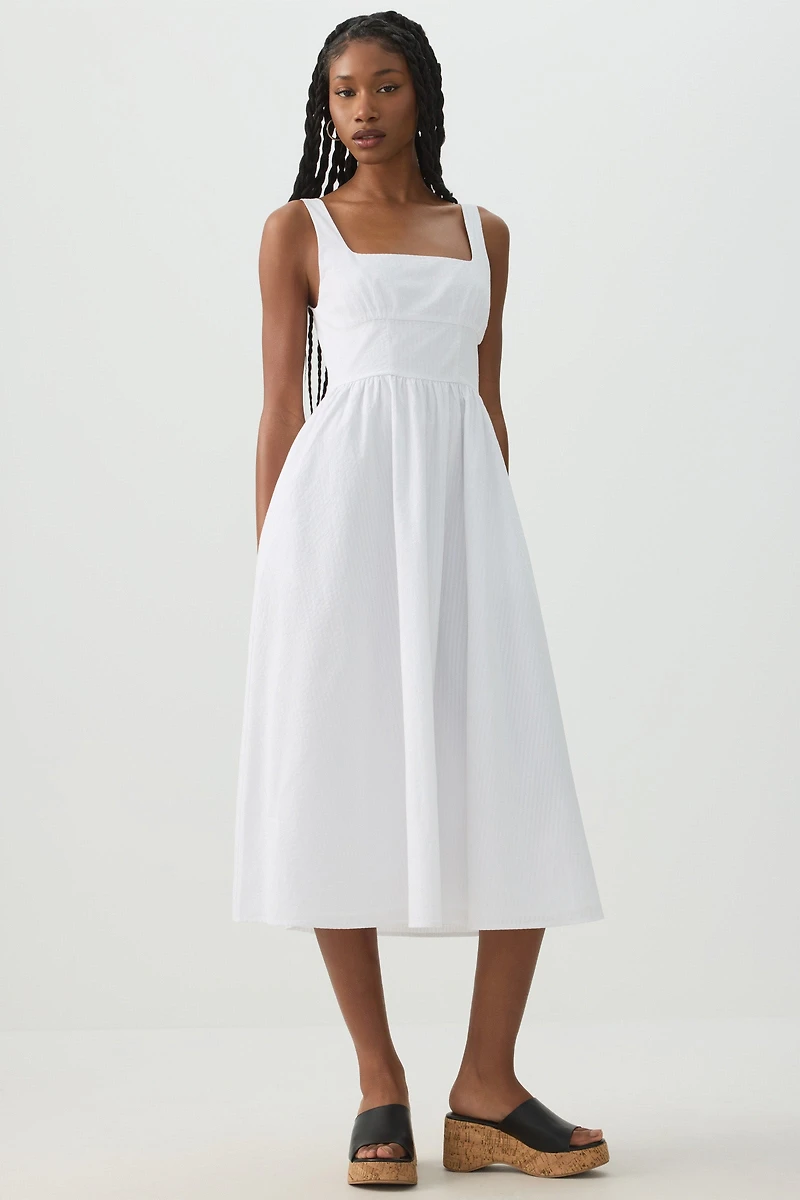 Robe midi à encolure carrée