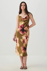 Robe nuisette midi en satin