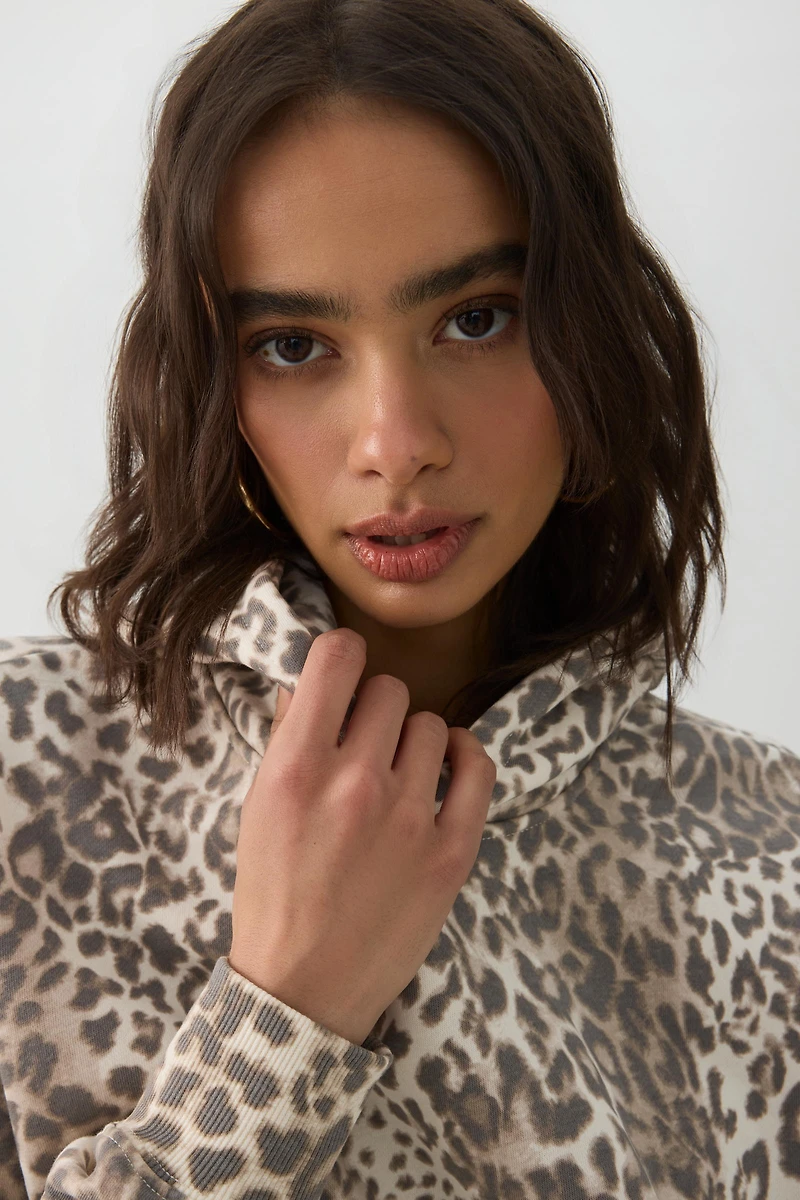 Oversized Leopard Print Hoodie