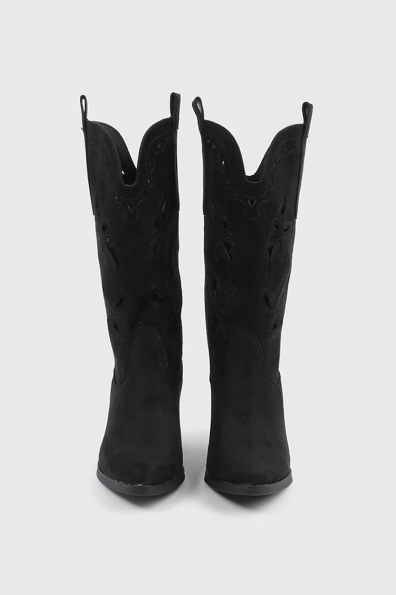 Bottes de cowboy à fleurs découpées