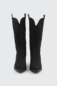 Bottes de cowboy à fleurs découpées