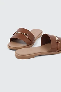 Metallic Ornament Flat Sandals