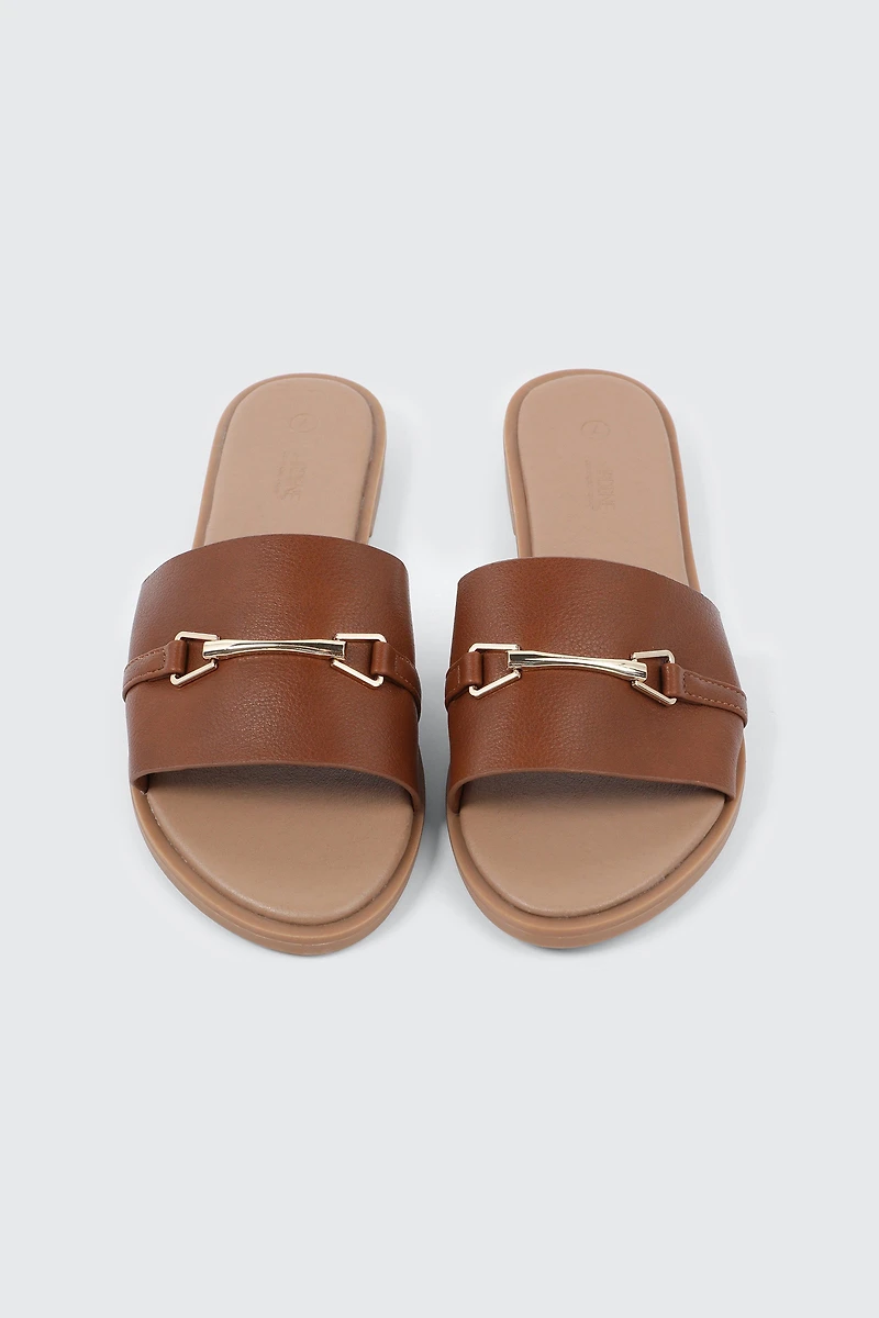 Metallic Ornament Flat Sandals