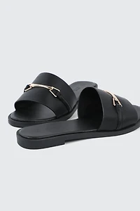 Metallic Ornament Flat Sandals