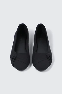 Pleated Round Toe Ballet Flats