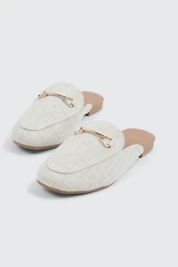 Round Toe Mules with Metal Ornament