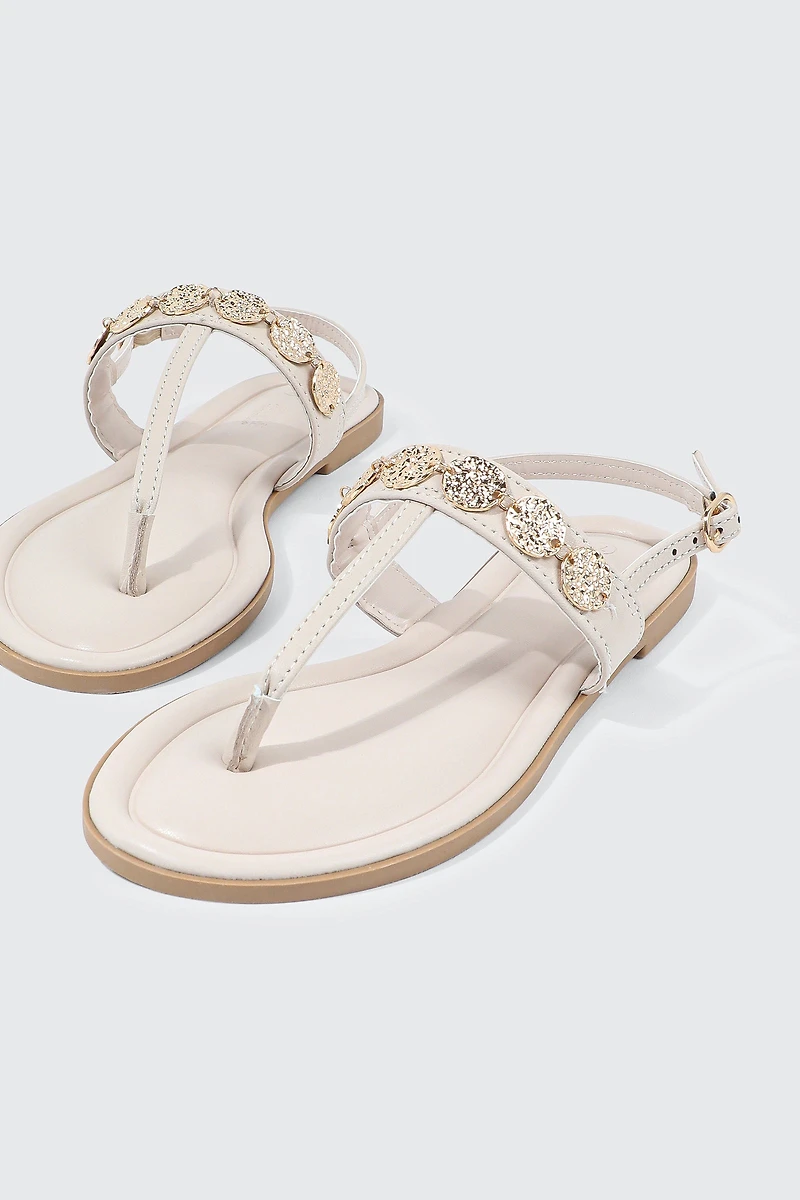 Sandales à brides et breloques