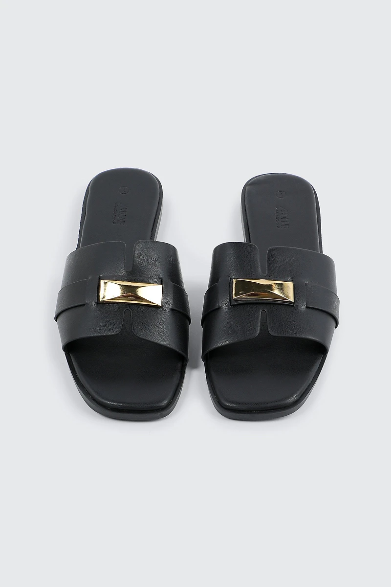 Square Toe One Band Sandals