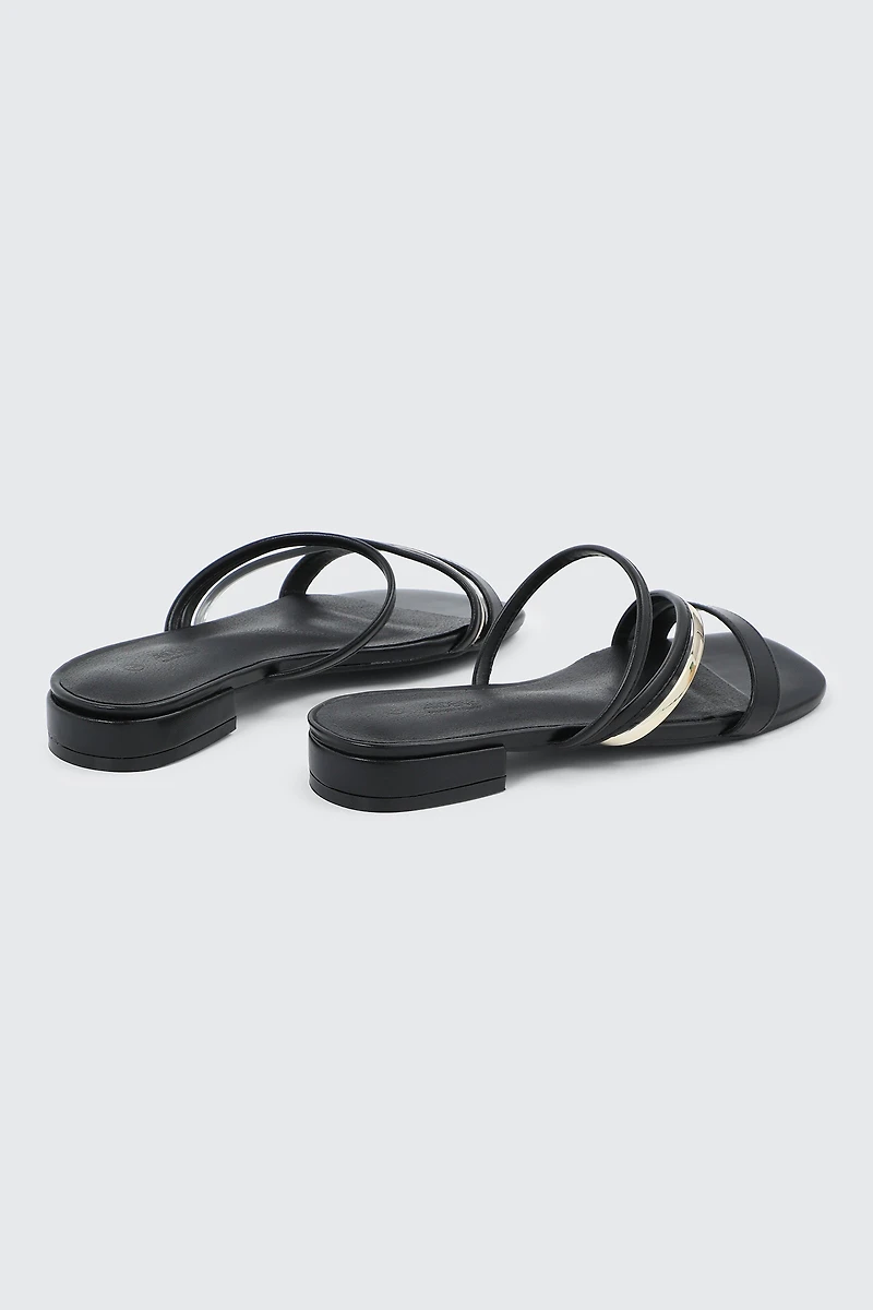 Low Heel Strappy Sandals