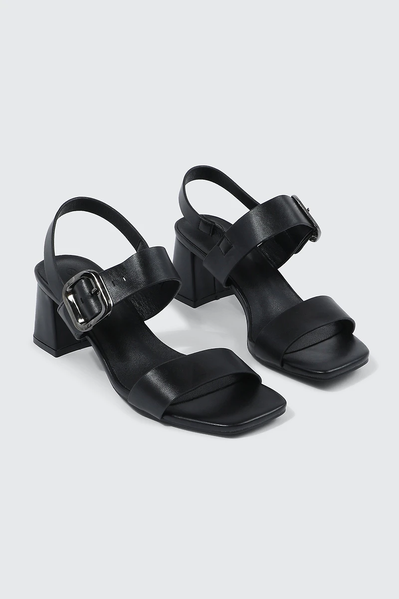 Block Heel Sandals with Buckle Strap