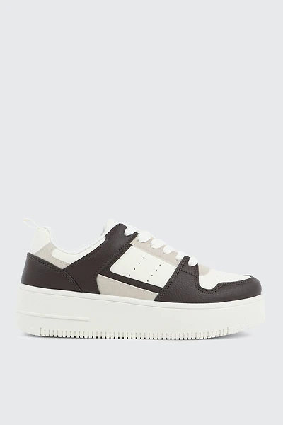 Espadrilles lacées à semelle épaisse