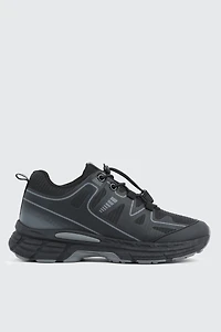 Bungee Lace Jogger Sneakers