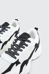 camactive™ Sneakers
