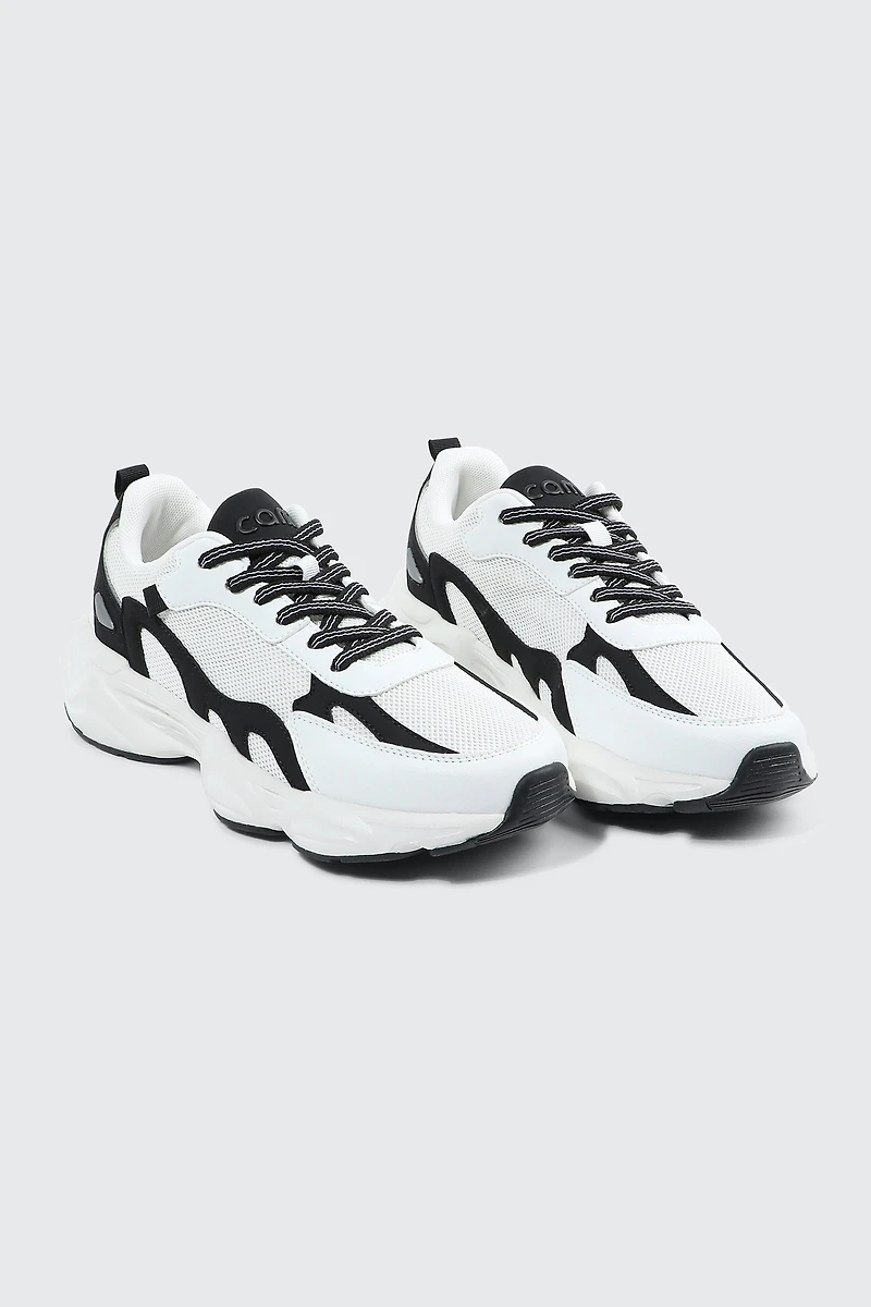 camactive™ Sneakers