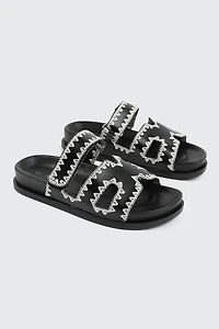 Sandales à deux brides