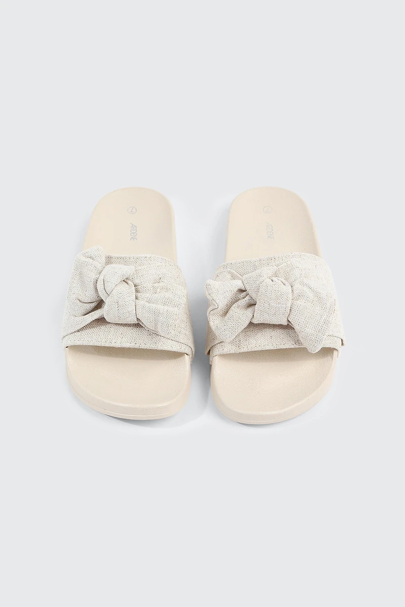 Bow Pool Slides
