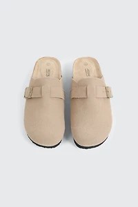 Buckle Clogs