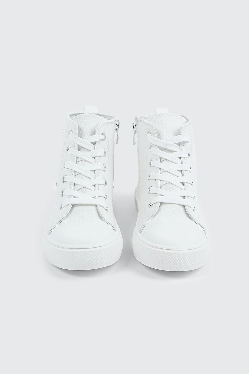 High Top Sneakers with Embroideries