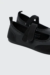 Talons plats Mary Jane