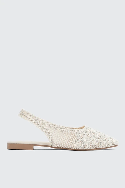 Talons plats crochet à bride arrière