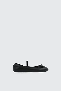 Mary Janes with Bow