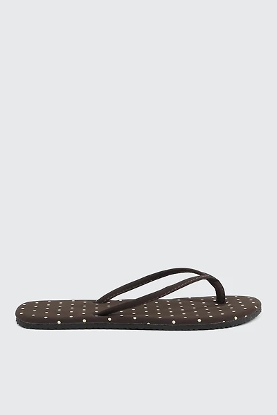 Round Toe Flip Flops