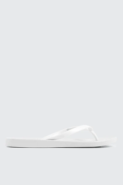 Flip Flops with Thin Straps