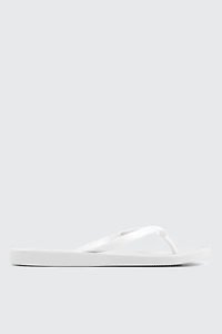 Flip Flops with Thin Straps