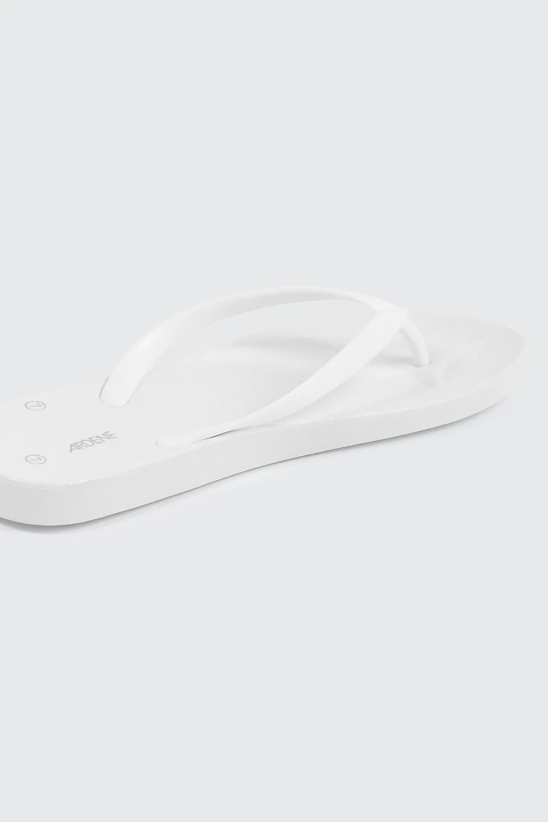Flip Flops with Thin Straps